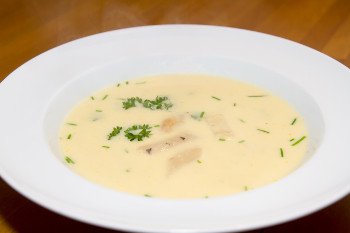 Teller Suppe Schwarzwurzeln