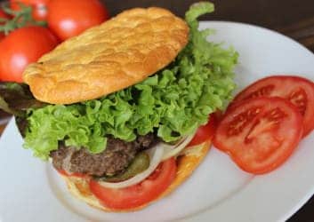 No Carb Burger Tomate Rind