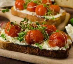 Ricotta Tomaten Brot