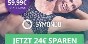 Frau glücklich auf Trainingsmatte mit Amazon Fire TV App Gymondo