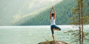 Yoga am Gebirgssee - Mitten in der Natur