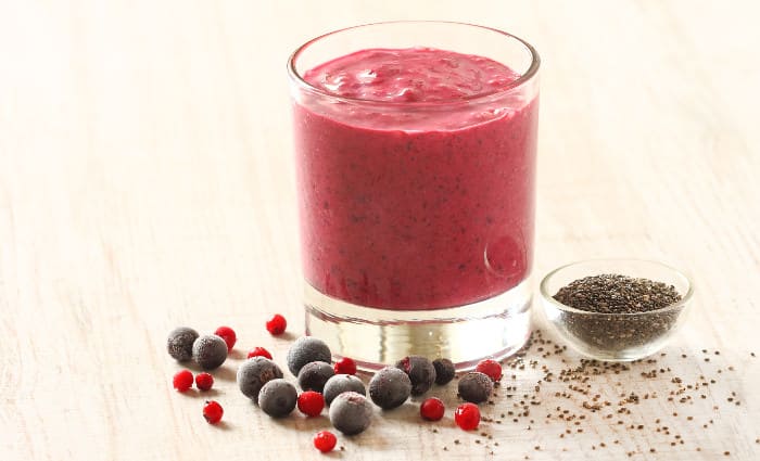 Chiasamen-Beeren-Smoothie